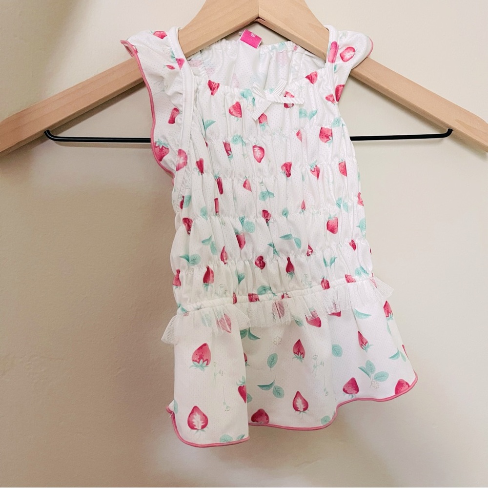 🩵 NEW - Small Strawberry Ruffle Dress from Japan